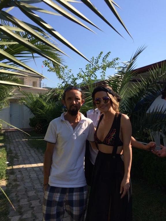 Eylul Pansiyon Tesvikiye Luaran gambar