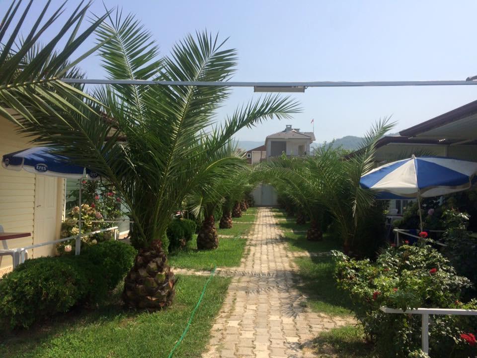 Eylul Pansiyon Tesvikiye Luaran gambar